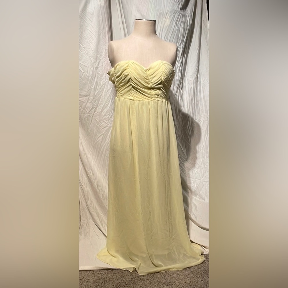 Charlotte Russe full length yellow strapless formal dress